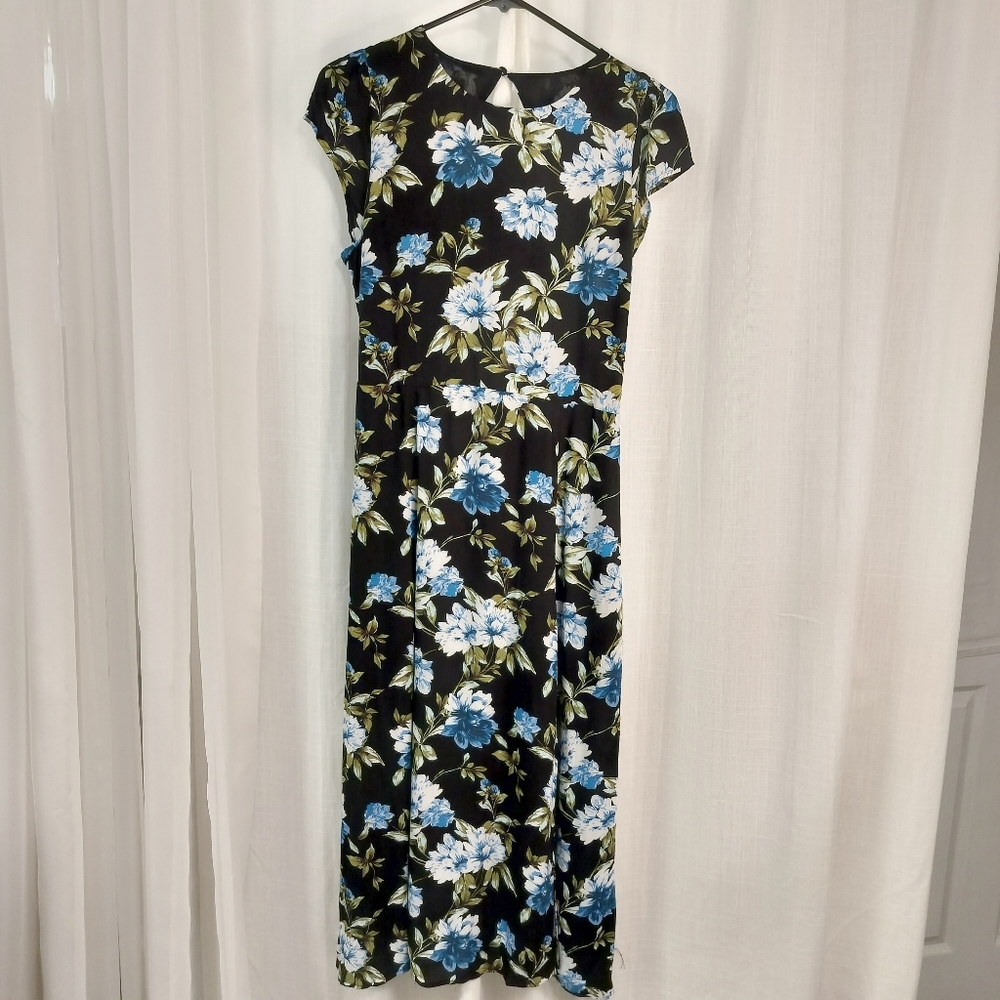 Banana Republic Black Floral‎ Maxi Long Dress Size 6 100% Rayon Cap Sleeves - Picture 2 of 14